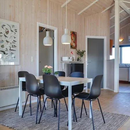 Nice Home In Hvide Sande With Sauna