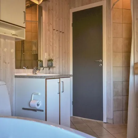 Nice Home In Hvide Sande With Sauna 別荘 Bjerregård