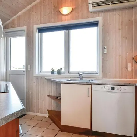 Nice Home In Hvide Sande With Sauna *